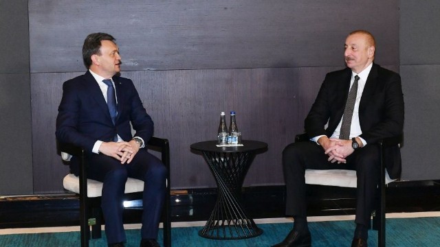 İlham Əliyev Kişineuda Moldovanın Baş naziri ilə görüşdü