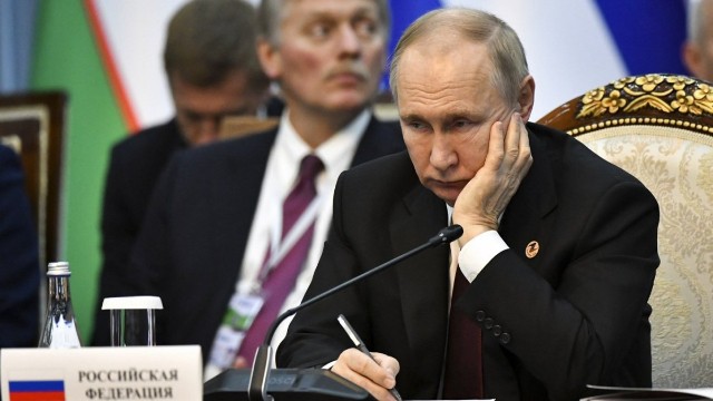 Cənubi Afrika buna görə Putini sammitə dəvət etməkistəmir