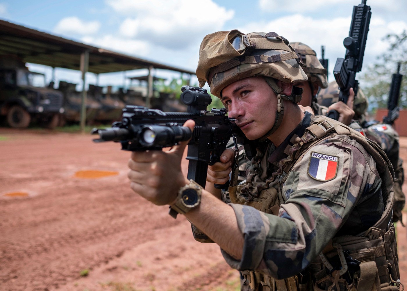 Fransa 7 illik müdafiə büdcəsini 413 milyard avroya çatdırdı