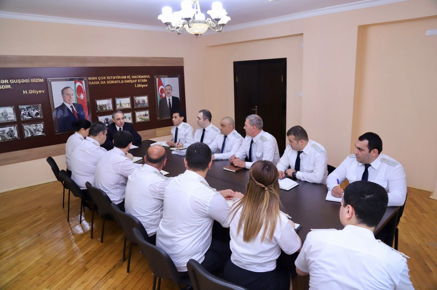 Baş prokuror Hacıqabulda vətəndaşları qəbul etdi - FOTOLAR