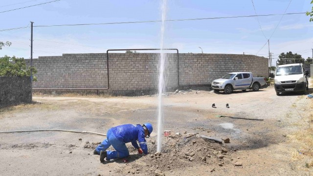 Sabunçuda sudan qanunsuz istifadə halları aşkarlanıb - FOTOLAR