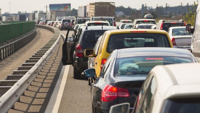 Bakıda sıxlıq olan yollar - SİYAHI