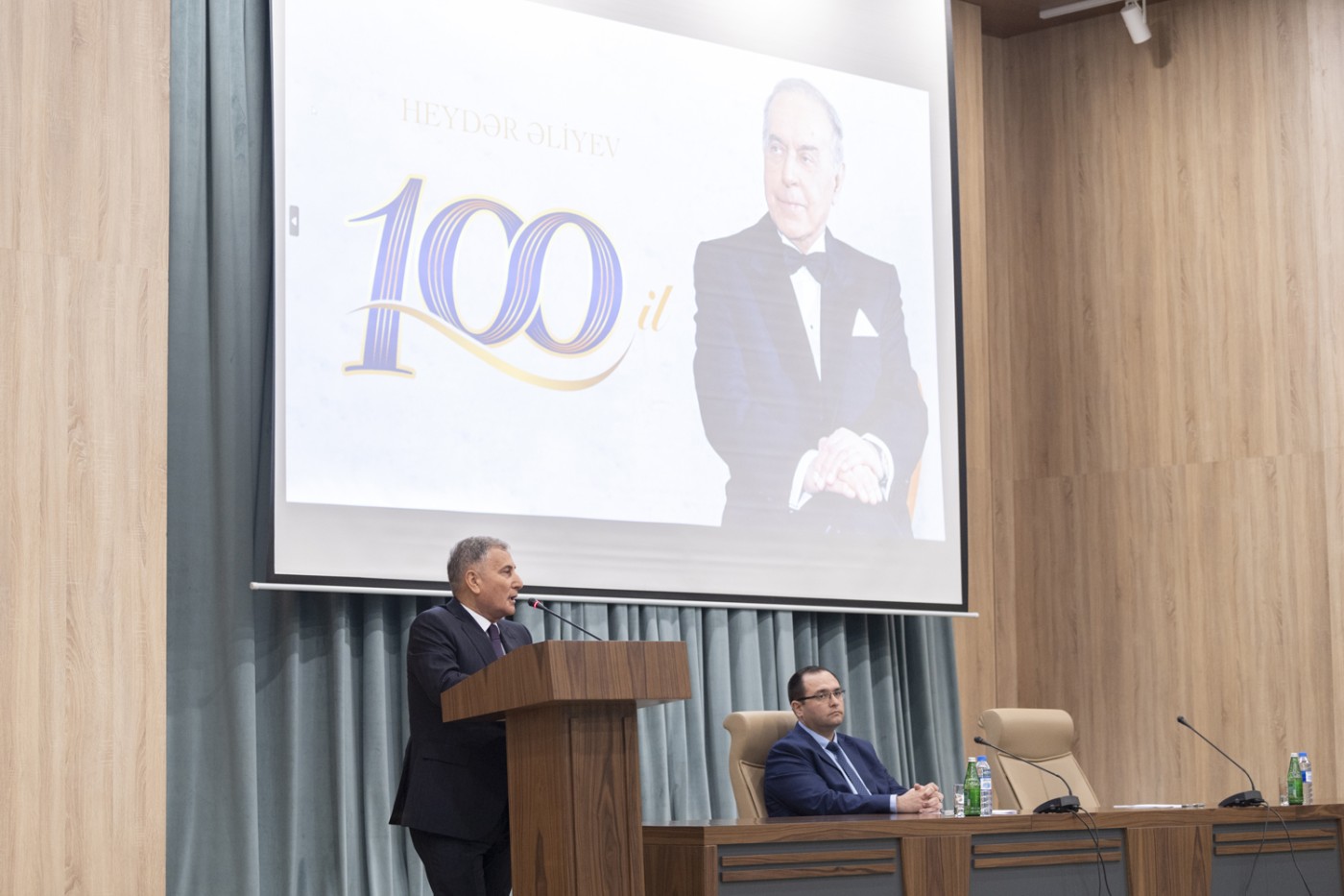 Nazirlikdə Heydər Əliyevə həsr olunmuş tədbir keçirildi - FOTOLAR