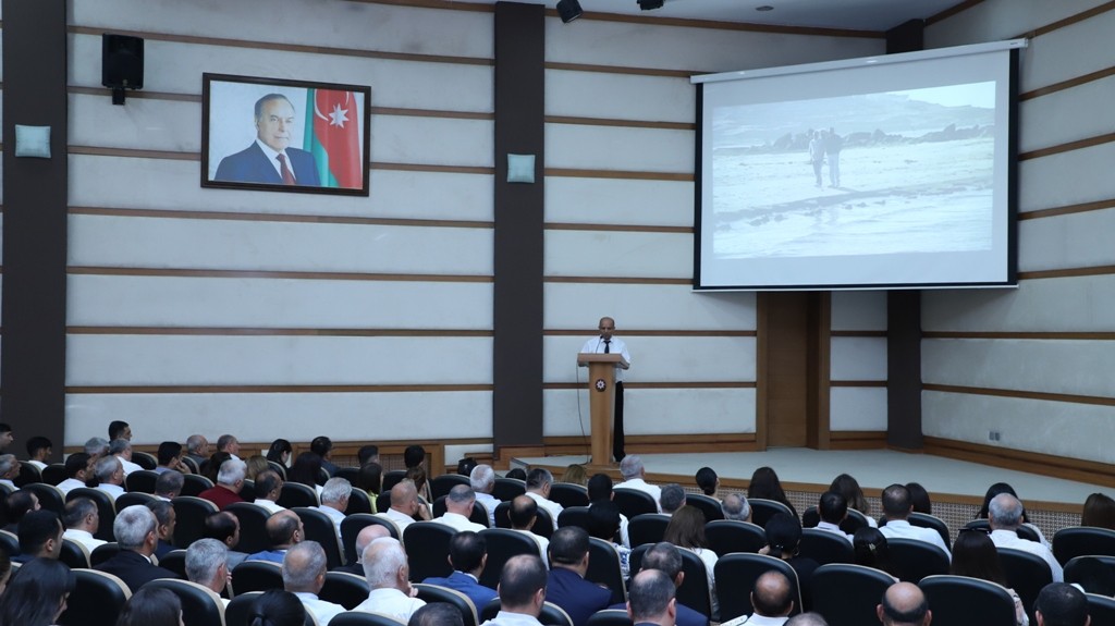 Lənkəranda “Heydər  Əliyevin xilaskar qayıdışı” adlı konfrans baş tutdu - FOTOLAR