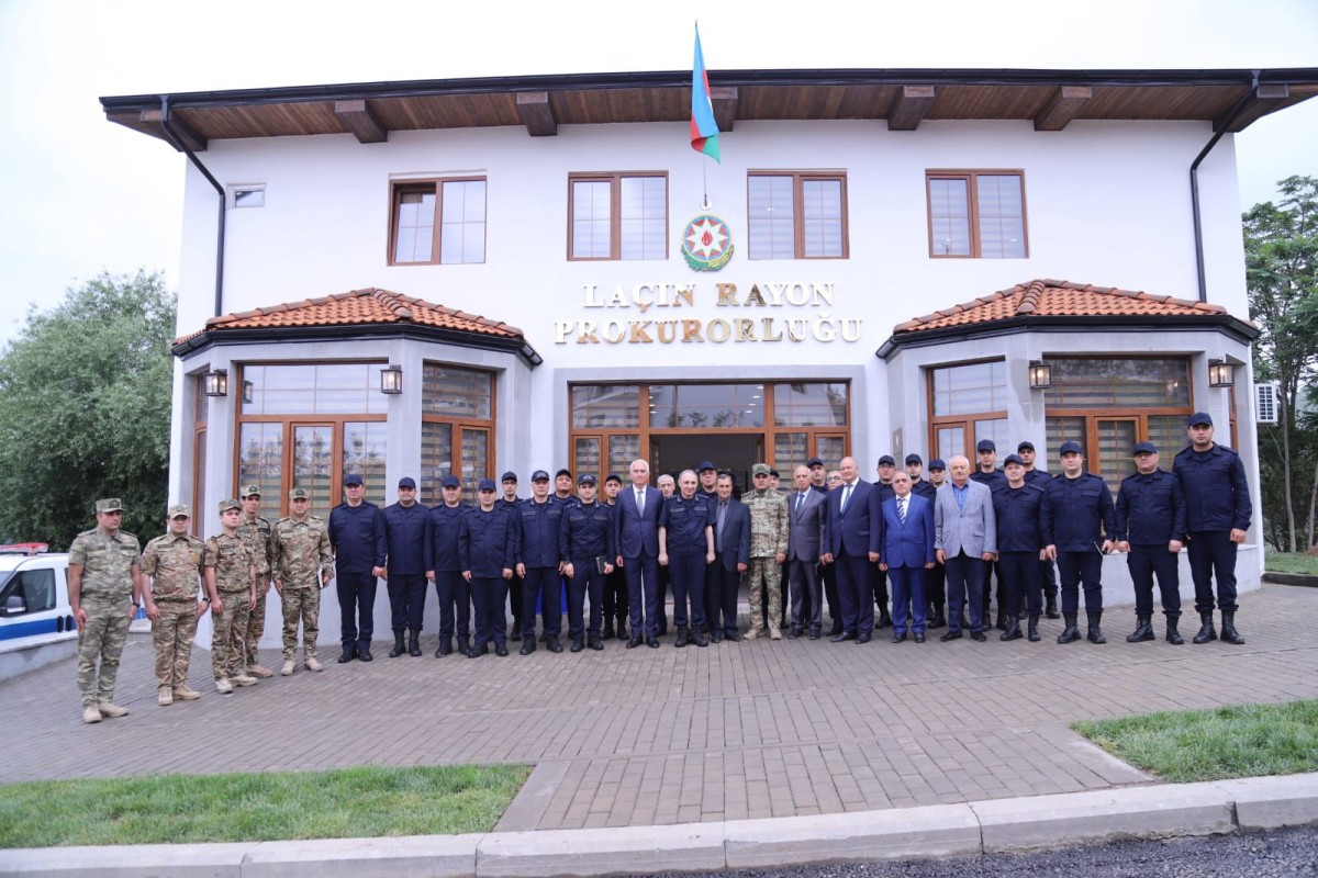 Kamran Əliyev Laçındakı prokurorluğun binasının açılışında - FOTOLAR