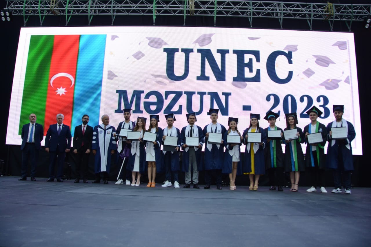 UNEC-də təntənəli Məzun Günü keçirildi - FOTOLAR