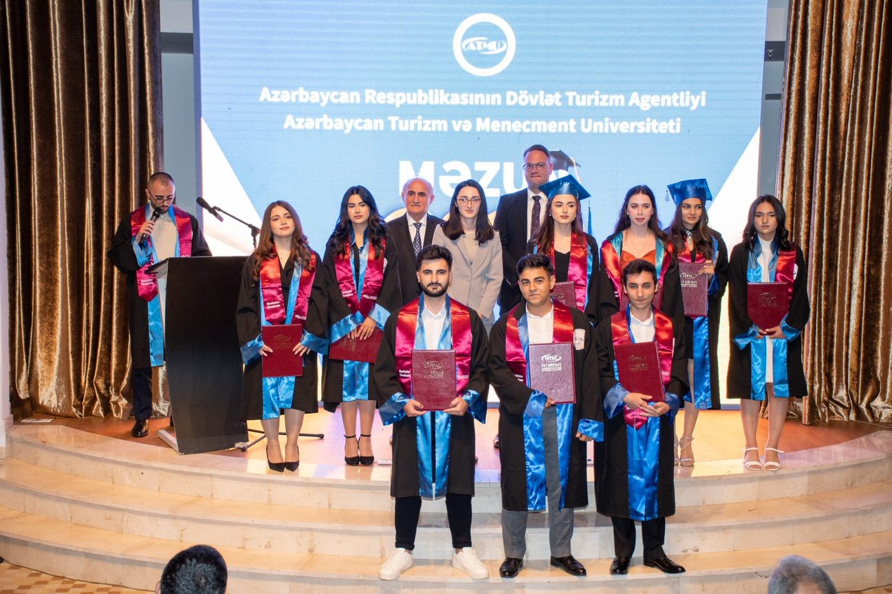 ATMU "Məzun 2023" adlı tədbir keçirib - FOTOLAR