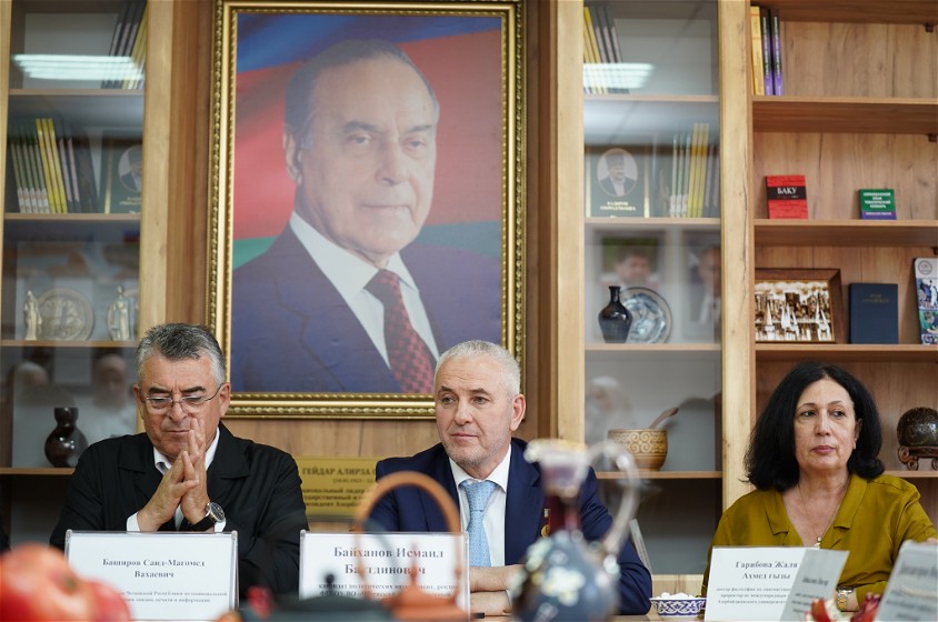 Çeçenistanın bu universitetində Azərbaycan mədəniyyəti mərkəzi açılıb - FOTOLAR