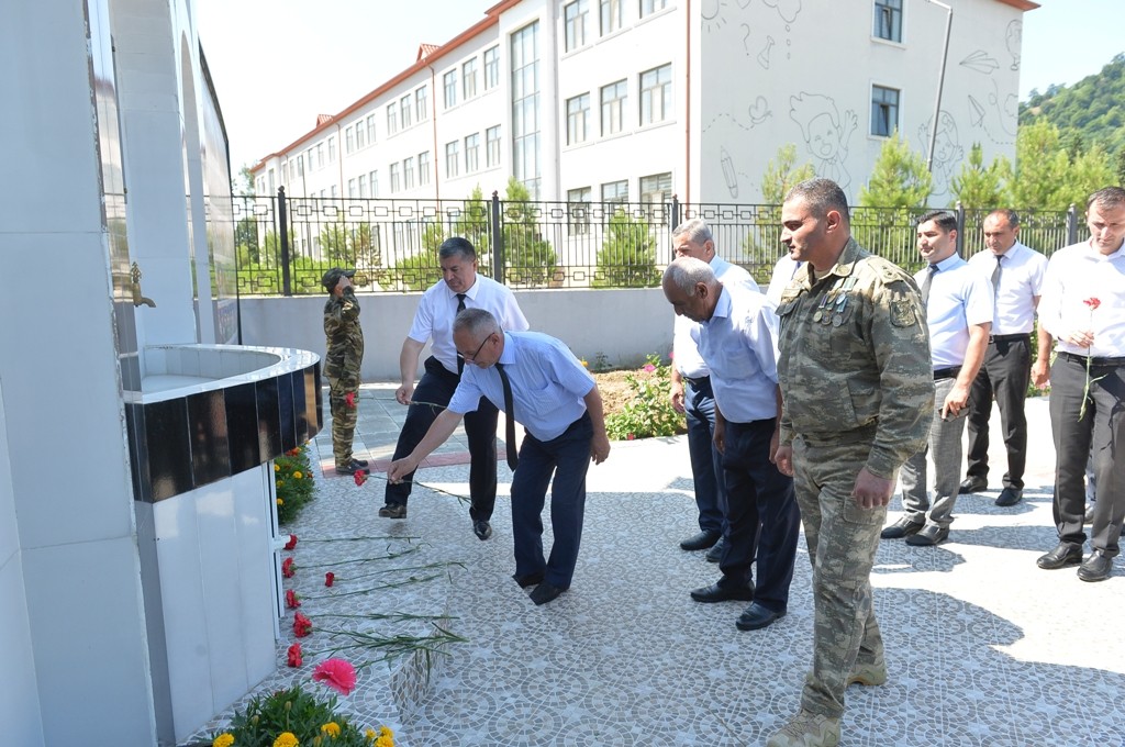 Lənkəranda “Heydər Əliyev müasir Azərbaycan Ordusunun qurucusudur” adlı tədbir keçirildi - FOTOLAR