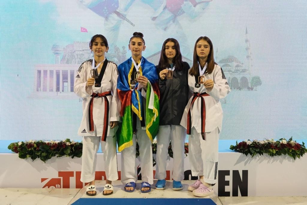 Taekvondoçularımız Türkiyədə 8 medal qazandı - FOTOLAR