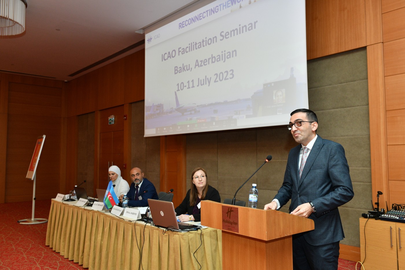 Beynəlxalq Mülki Aviasiya Təşkilatı tərəfindən Bakıda seminarlar keçirilir - FOTOLAR