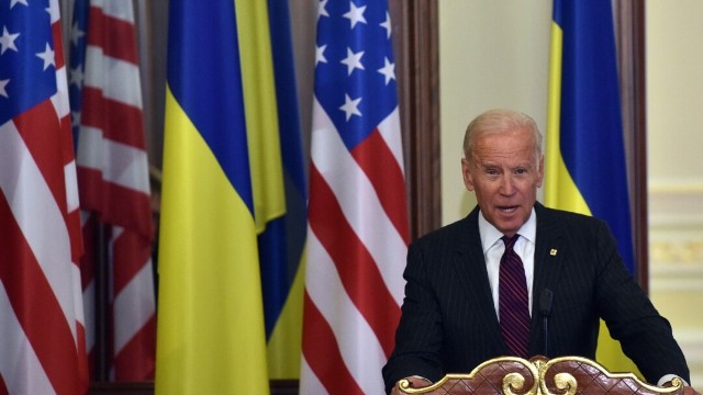 "Ukraynanın NATO-ya qəbul olunması Rusiya ilə müharibəyə gətirib çıxaracaq" - Bayden