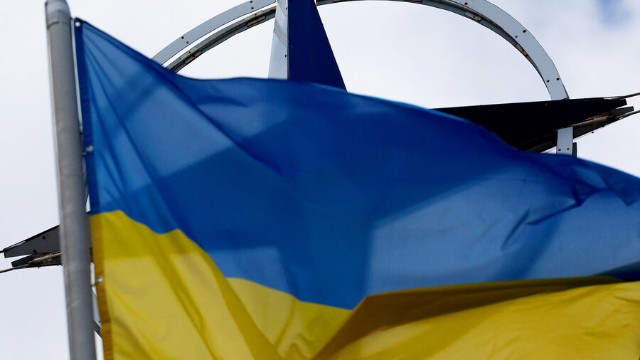 Stoltenberq Ukraynaya NATO-ya üzvlüyə dəvət üçün şərti açıqladı