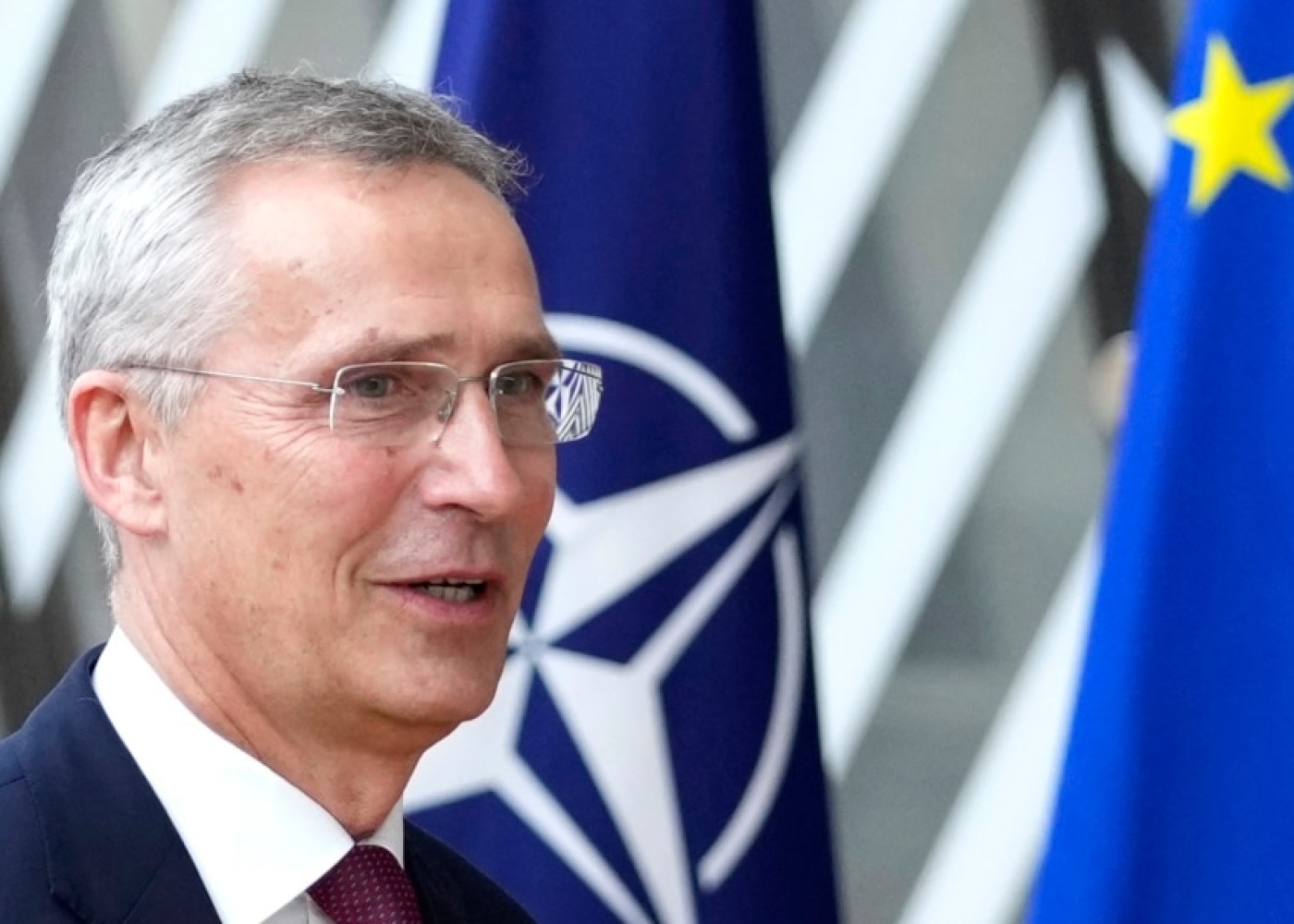 Stoltenberq NATO-Ukrayna Şurasının iclasını çağırdı