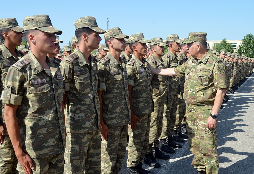 "Peşəkar komandoların hazırlanmasına xüsusi diqqət yetiriləcək" - General-polkovnik