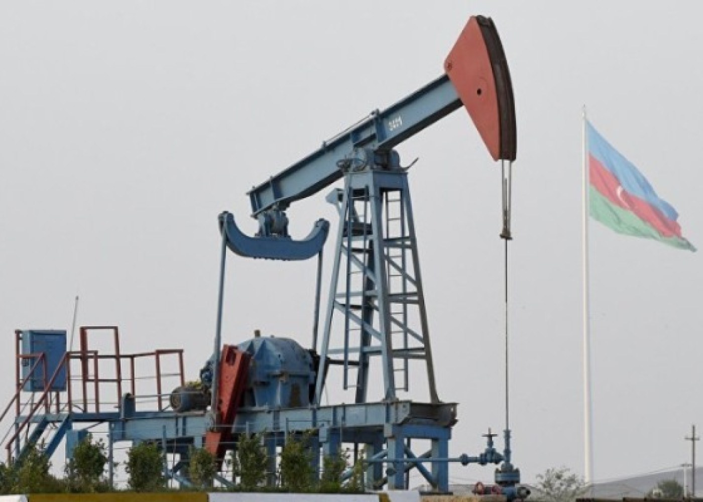 Azərbaycan neftinin qiyməti 102 dolları ötdü