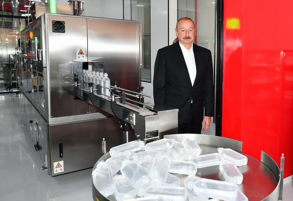 İlham Əliyev “Diamed” dərman istehsalı zavodunun açılışında - FOTOLAR