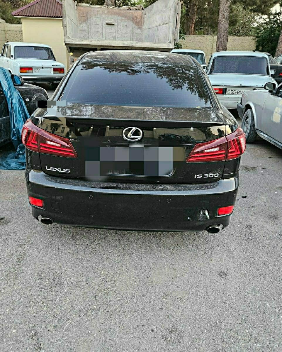 Toy karvanında "Lexus"la avtoxuliqanlıq etdi - FOTO