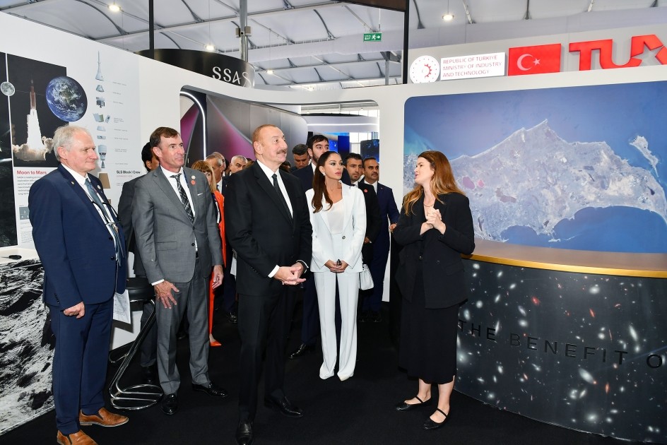 Prezident və birinci xanım Astronavtika Konqresinin açılışında - YENİLƏNİB (FOTOLAR+VİDEO)