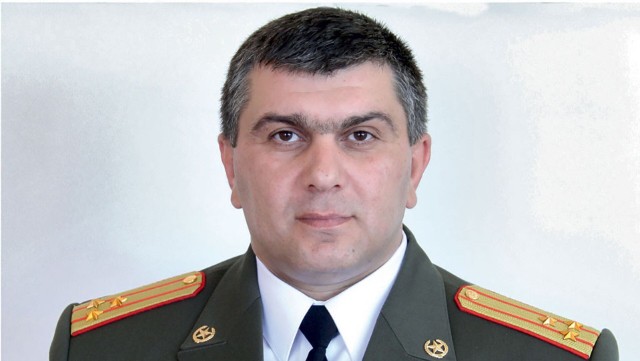 Ermənistanda keçmiş general-mayorun həbs müddətiiki ay da uzadıldı
