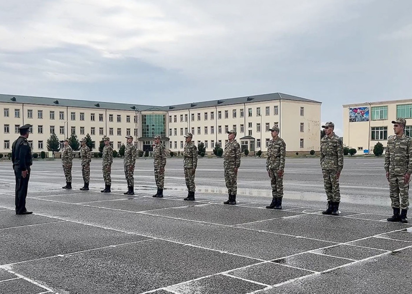 Azərbaycan Ordusunda çağırışçıların qəbulu davam edir - VİDEO
