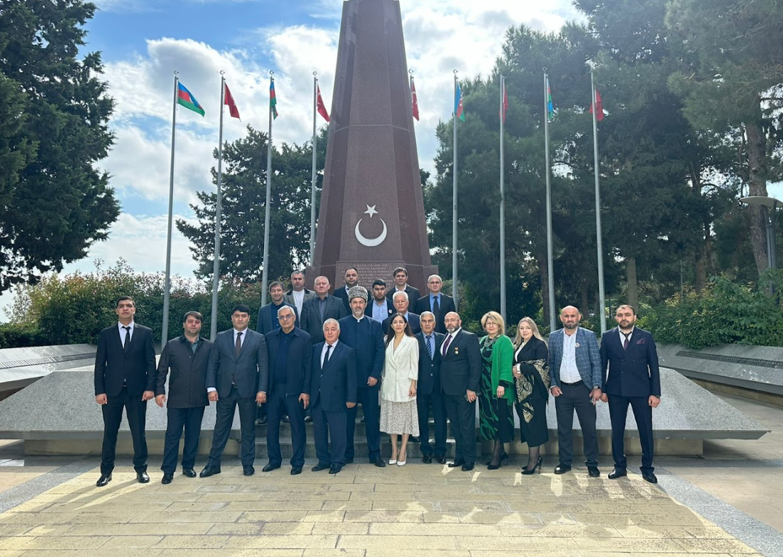 Komitə sədri Dağıstanın Azərbaycan icmasının nümayəndələrini qəbul etdi - FOTOLAR