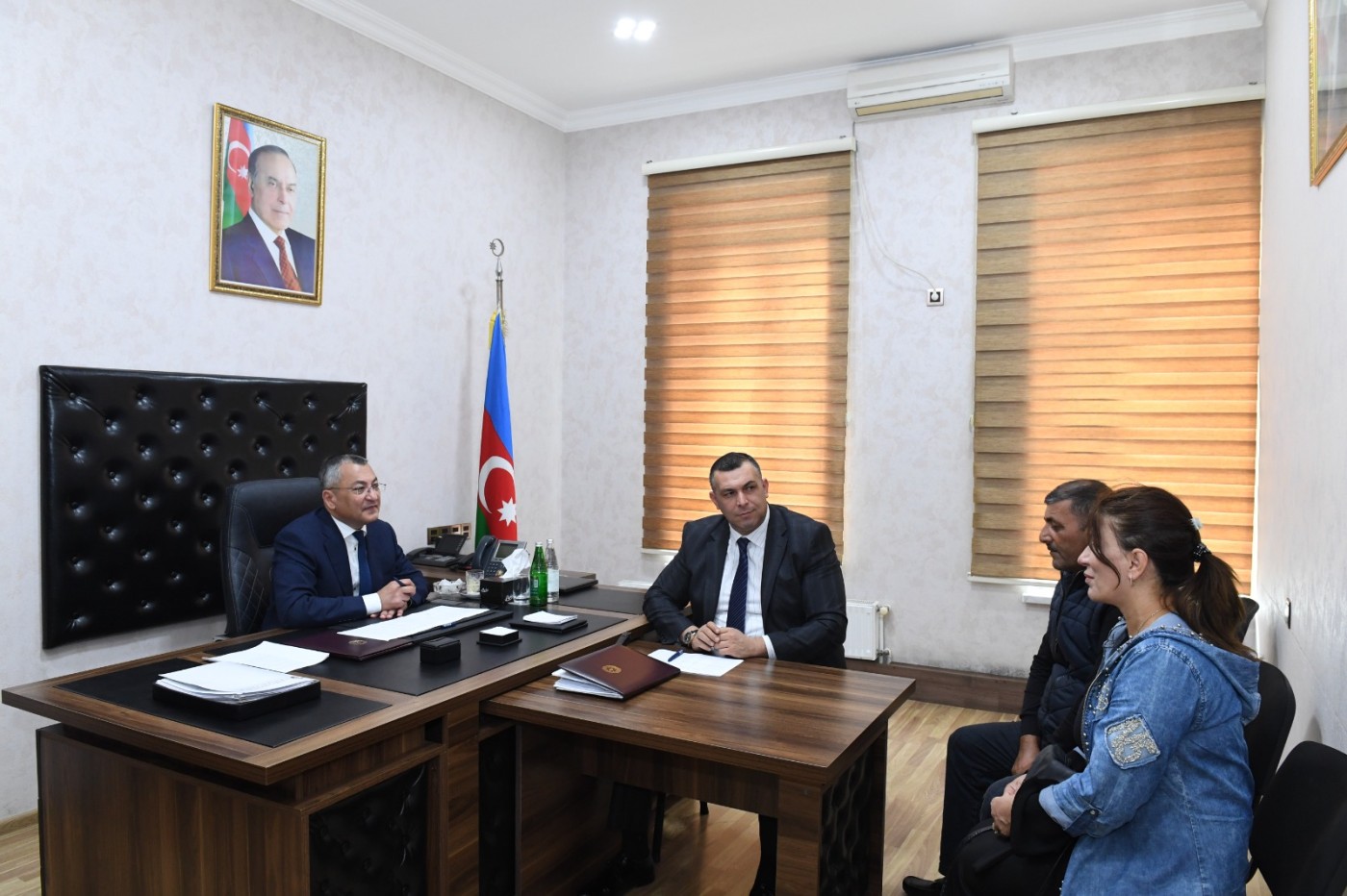 Komitə sədri vətəndaşların növbəti qəbulu keçirdi - FOTOLAR
