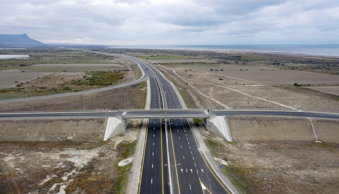 Prezident ödənişli avtomobil yolunun açılışında - FOTOLAR (YENİLƏNİB)