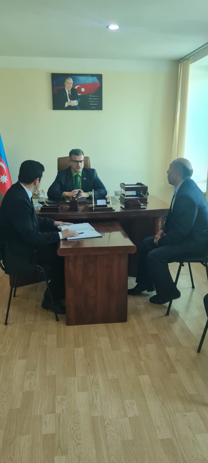 Novruz Aslanov seçiciləri qəbul edib - FOTOLAR