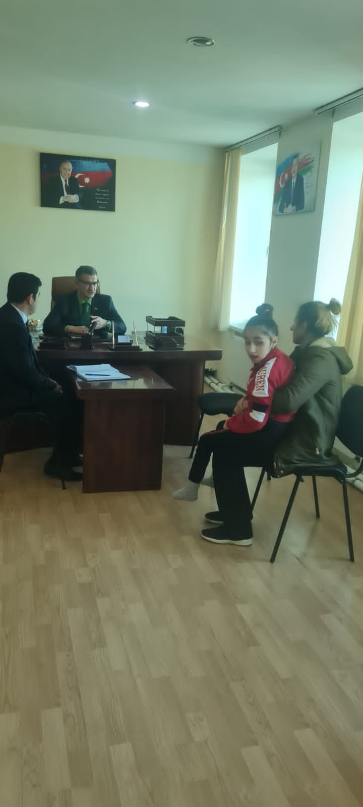 Novruz Aslanov seçiciləri qəbul edib - FOTOLAR