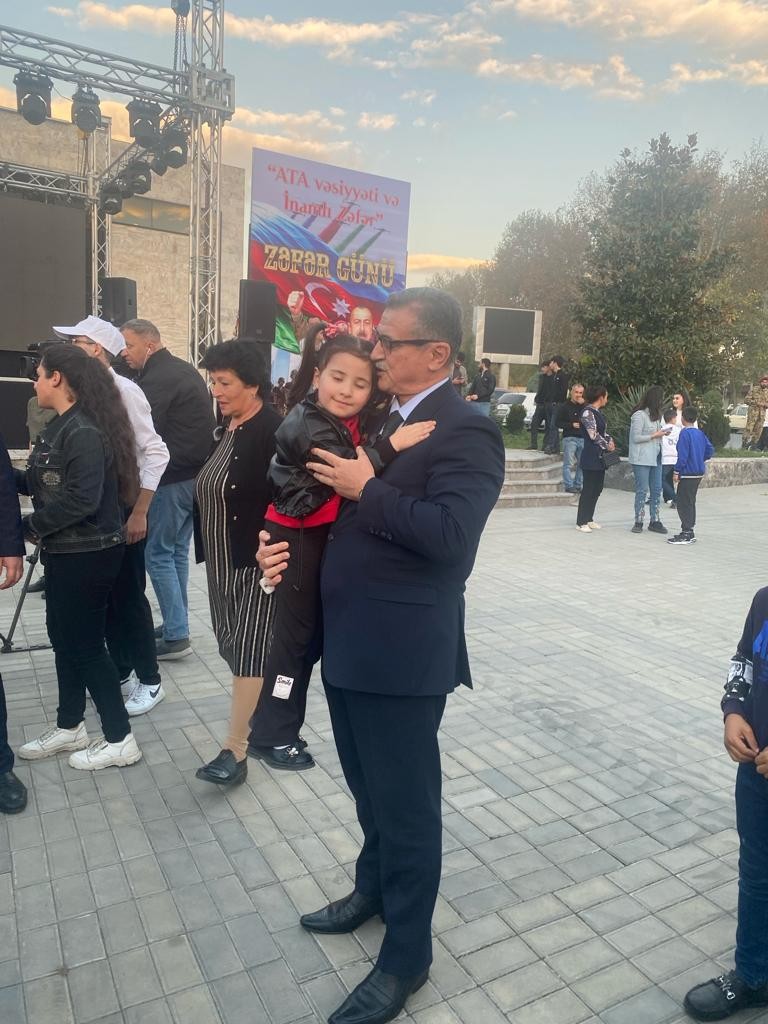 Novruz Aslanov Zəfər bayramında iştirak etdi - FOTOLAR