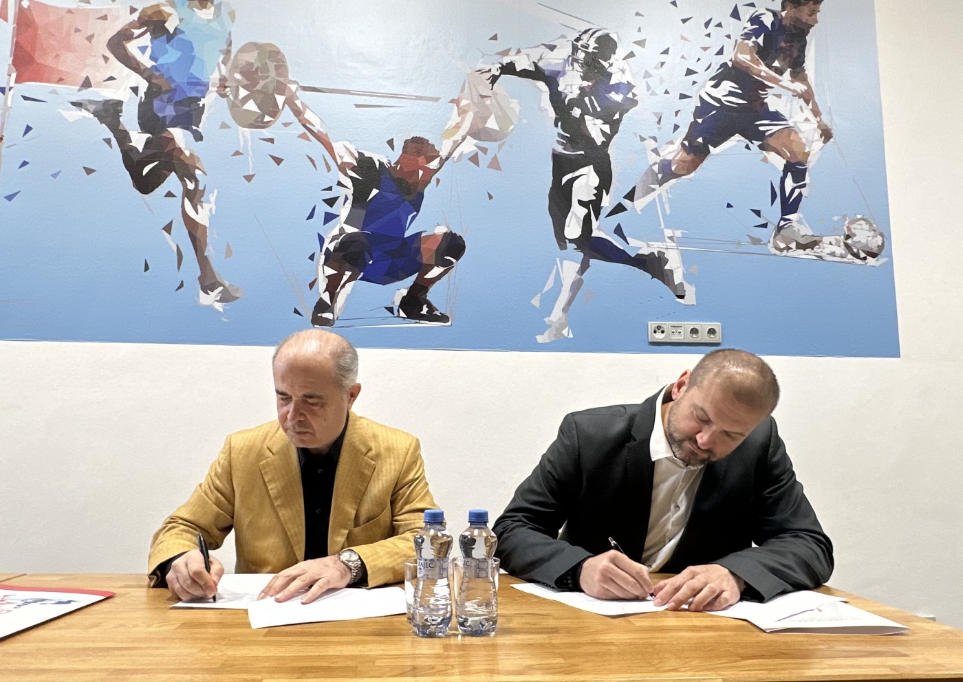 Karlov Universiteti ilə ASAPES arasında yeni əməkdaşlıq müqaviləsi imzalandı (FOTO)