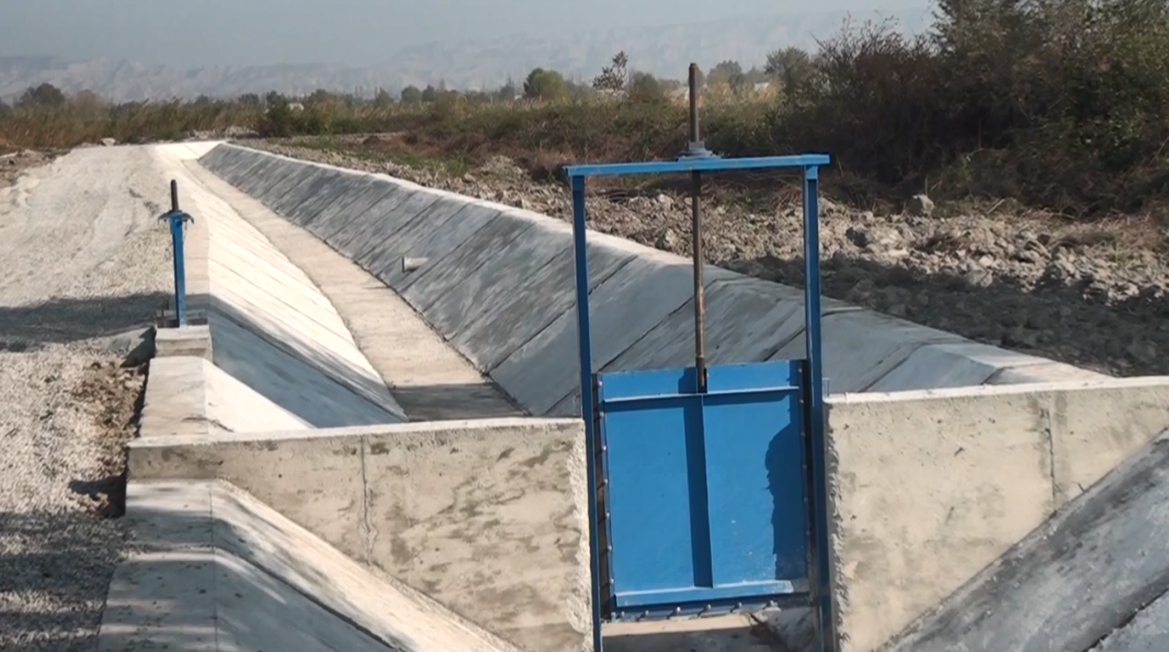 Göyçayda yeni beton kanal çəkilib - FOTO