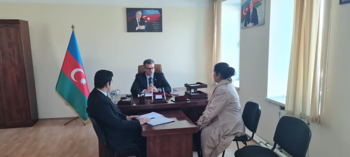 Deputat Novruz Aslanov seçicilərini qəbul edib - FOTOLAR
