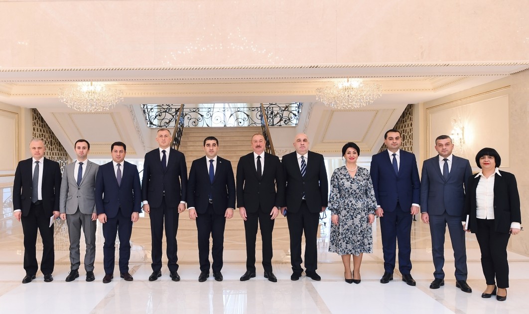 Prezident Gürcüstanın parlament sədrini qəbul edib 