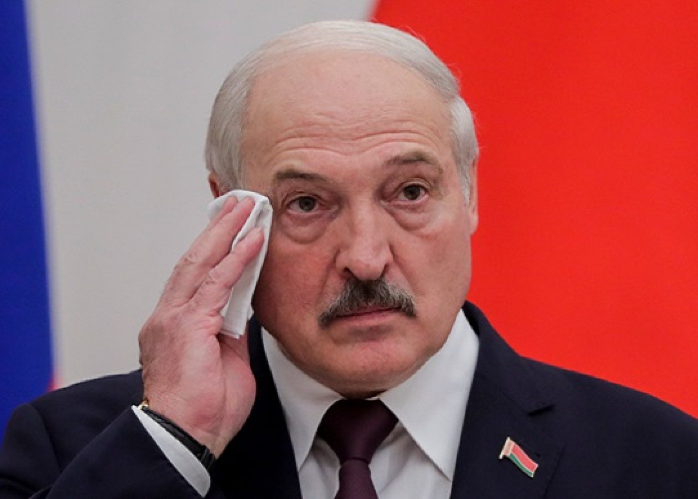 "Qərb Belarus müxalifətə pul verir ki..."- Lukaşenko