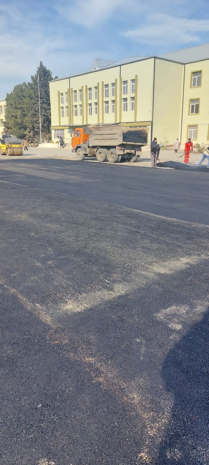 Sumqayıtda yolların asfaltlanması davam edir - FOTOLAR