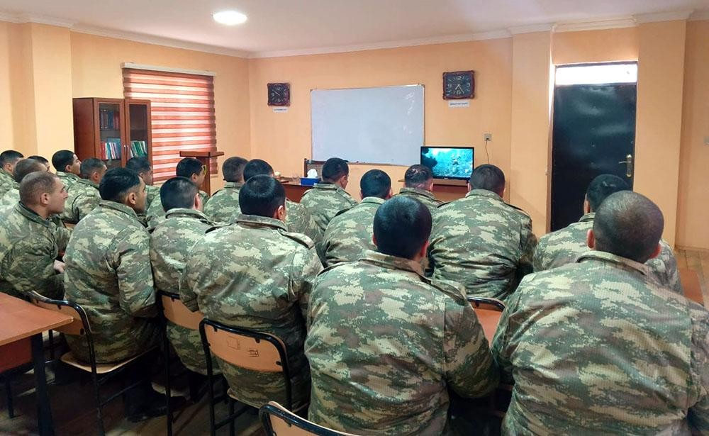 Hərbi qulluqçuların mənəvi-psixoloji hazırlığı daim yüksək səviyyədə saxlanılır