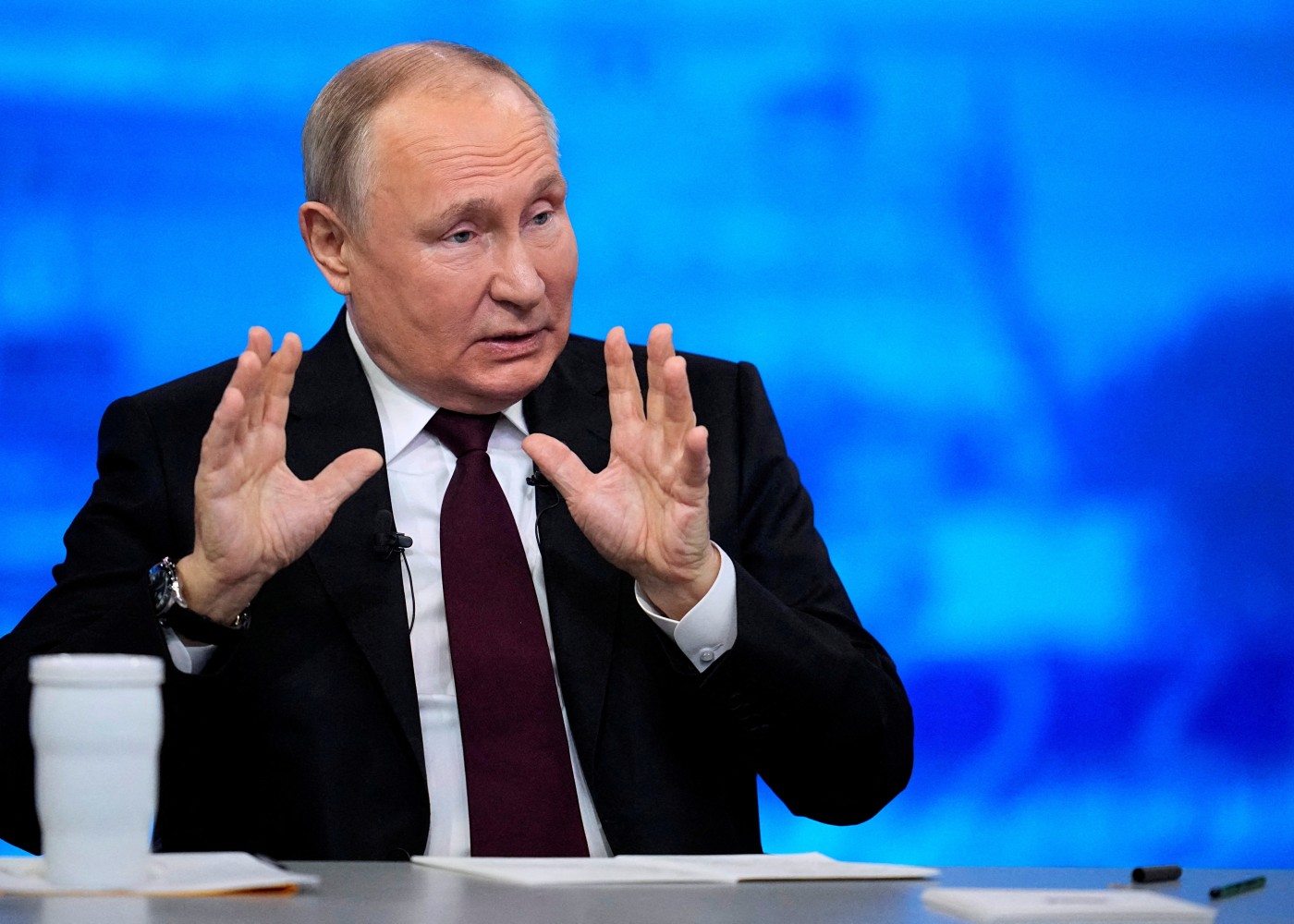 Putin Qərb dövlətlərini hədələdi