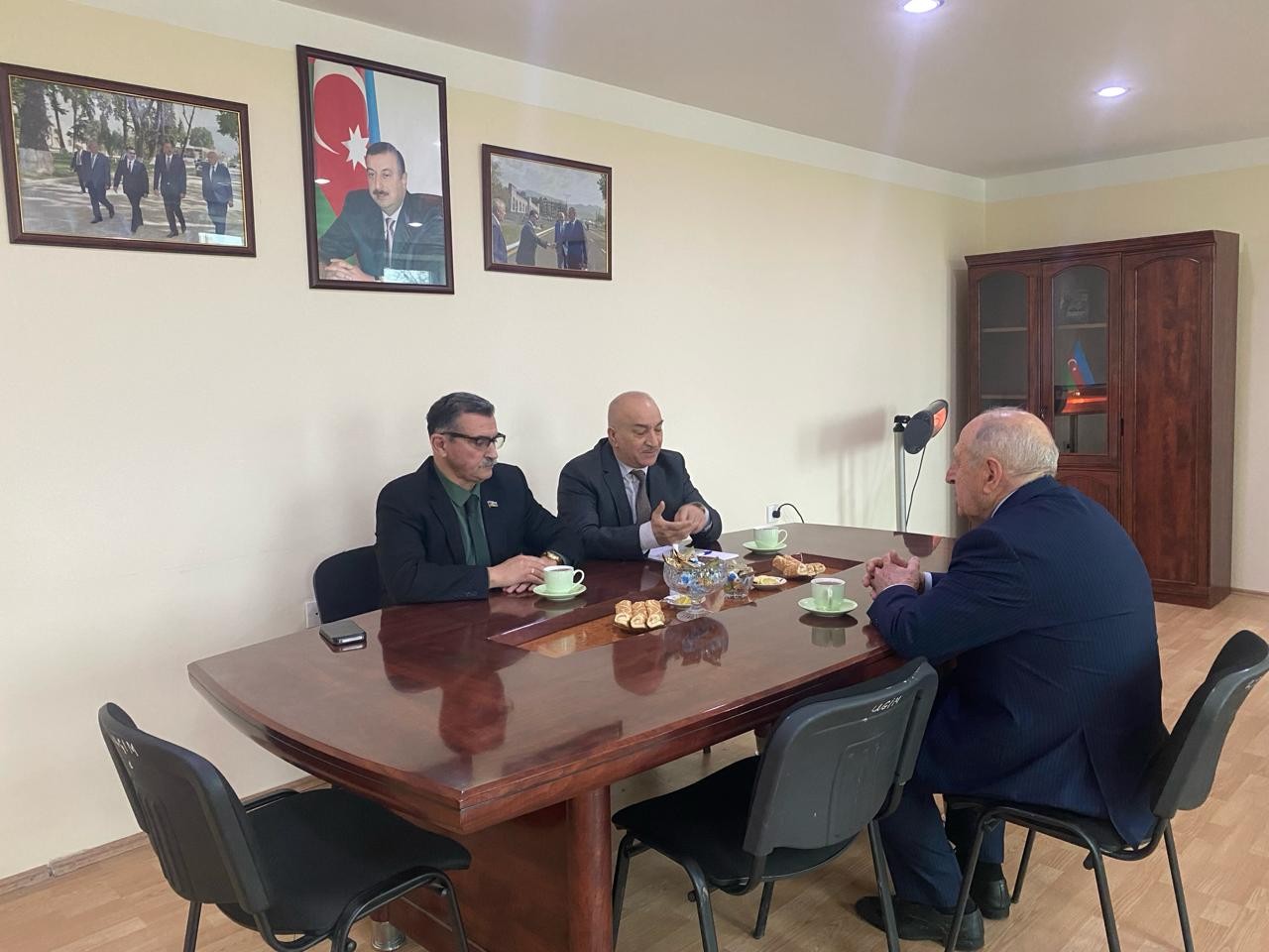 Novruz Aslanov İsmayıllıda sakinlərlə görüşdü - FOTOLAR