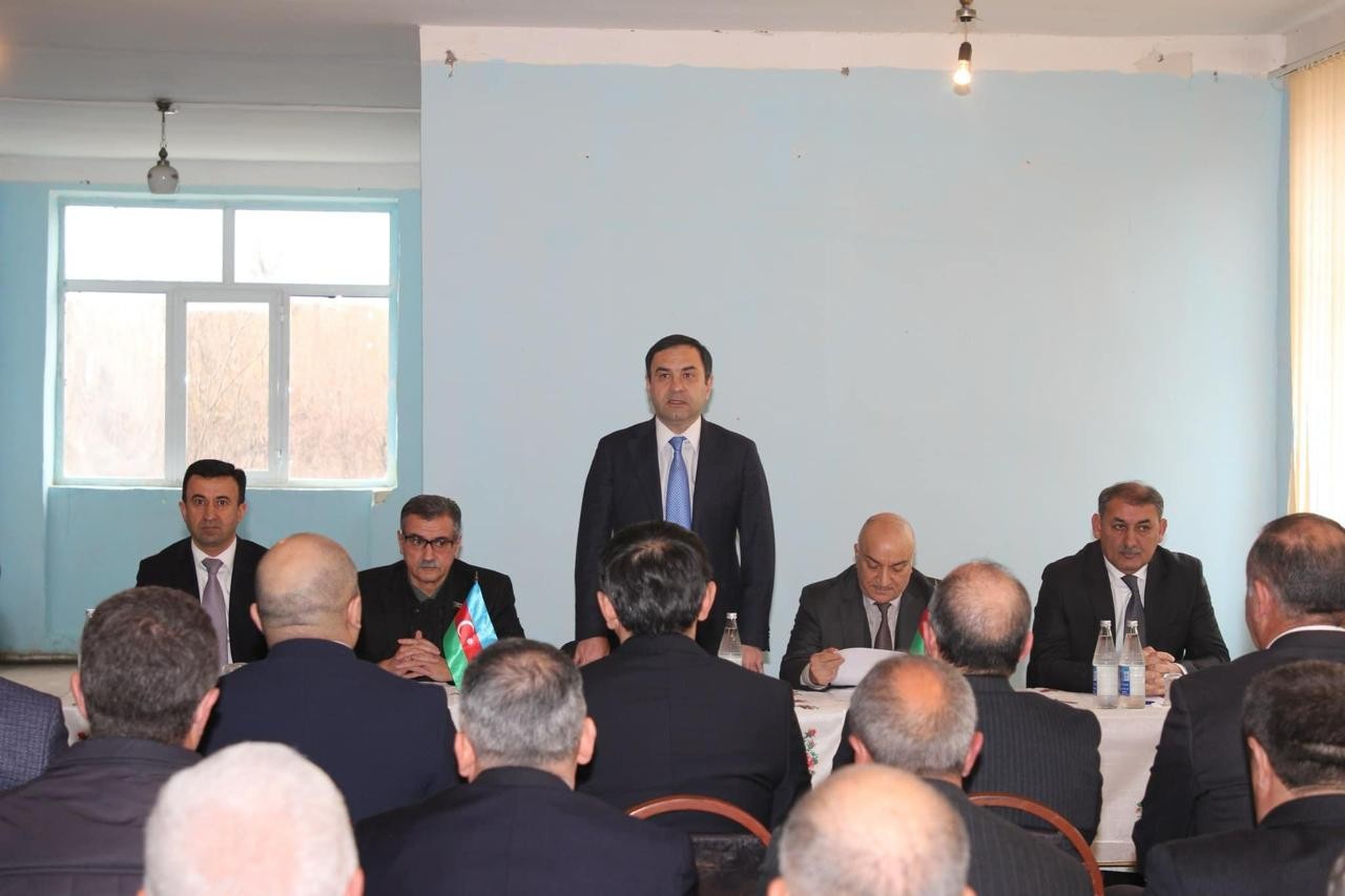Novruz Aslanov İsmayıllıda sakinlərlə görüşdü - FOTOLAR
