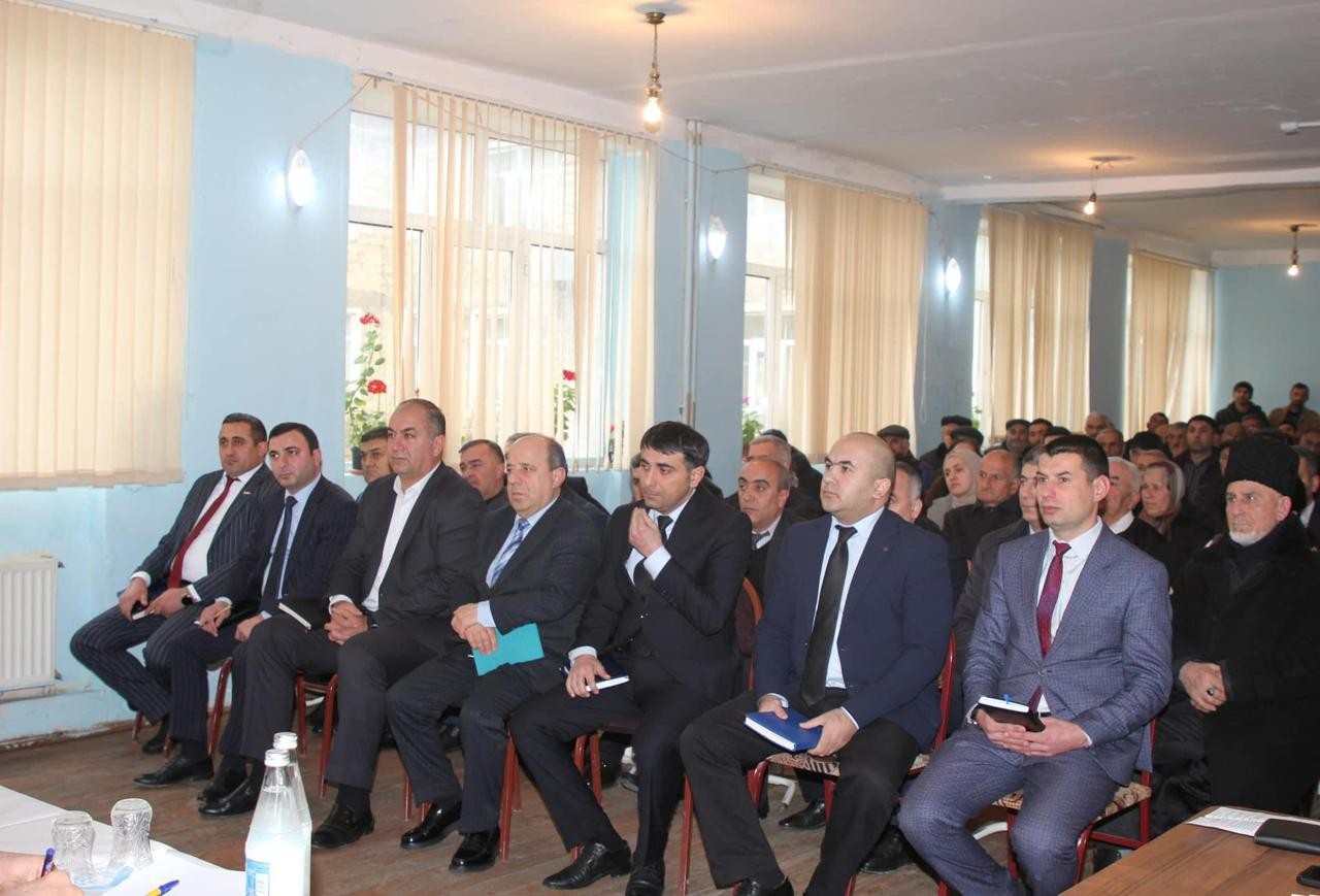 Novruz Aslanov İsmayıllıda sakinlərlə görüşdü - FOTOLAR
