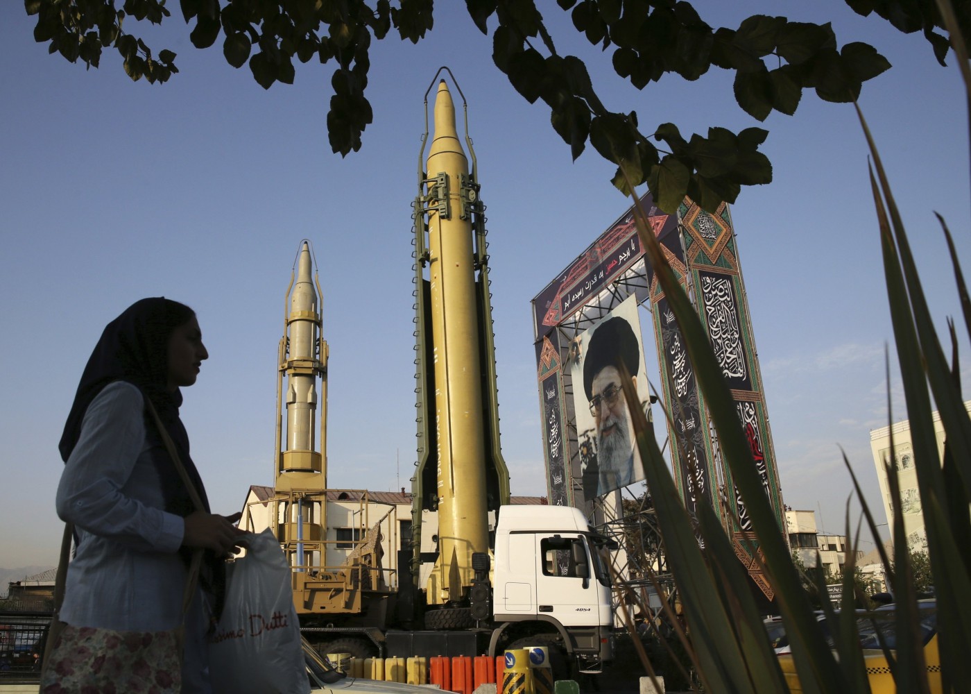 İrandan Rusiyaya ballistik raketlər verməsi ilə bağlıAÇIQLAMA