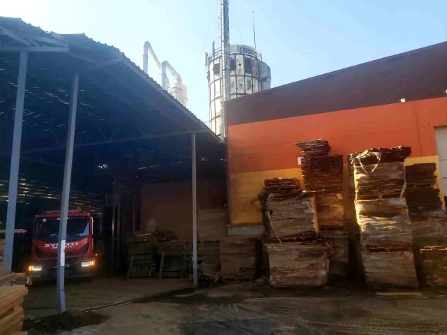 "Polat Alemdarın" fabrikində partlayış oldu - FOTO