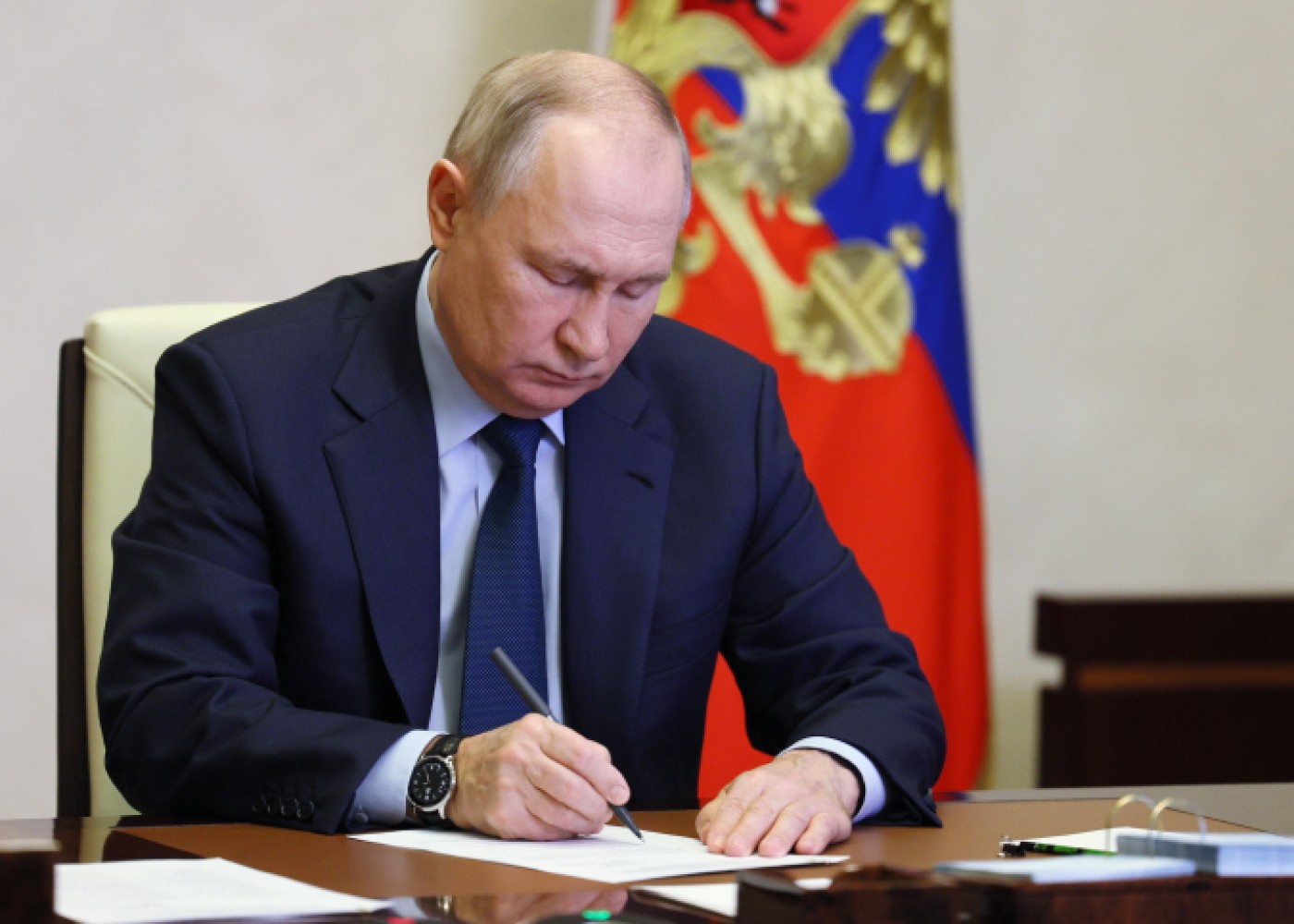 Putinin yeni fərmanı işğal edilmiş bölgələrə də aid edildi