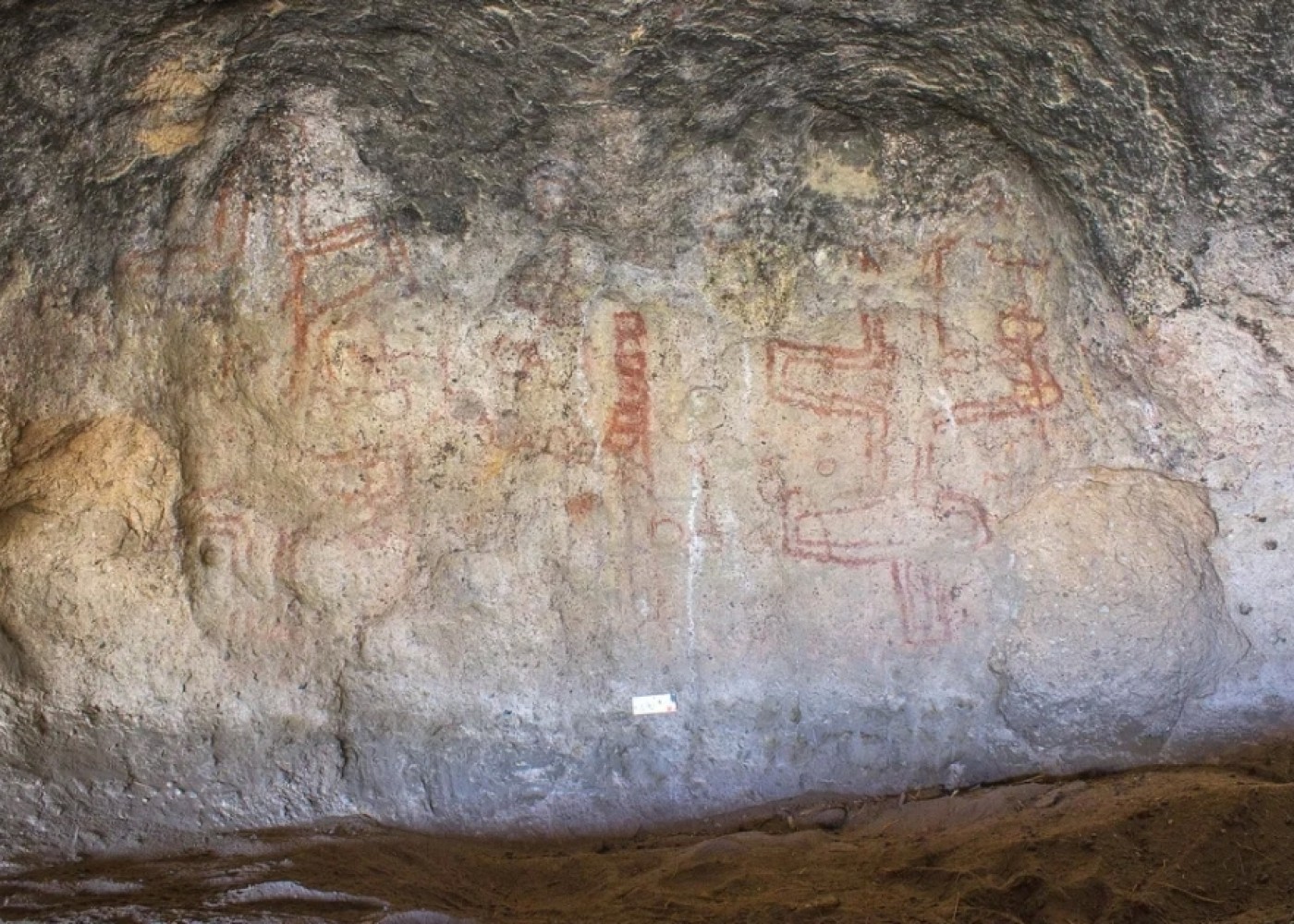Argentinada qədim mağara rəsmləri aşkarlandı