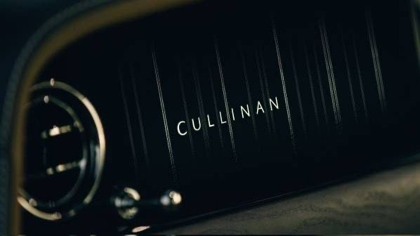 Rolls-Royce Cullinan II seriyanı və Cullinan  Balck Badge II seriyanı TƏQDİM EDİR - FOTOLAR
