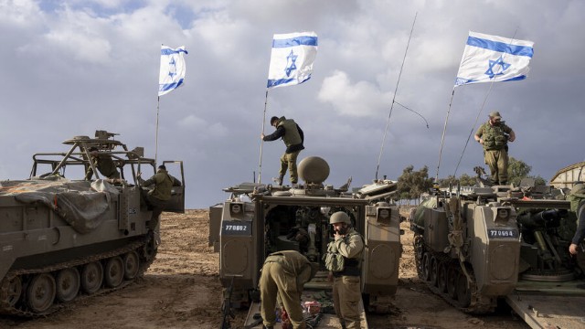 İsrail ordusu Hizbullah komandirlərindən birini öldürdü