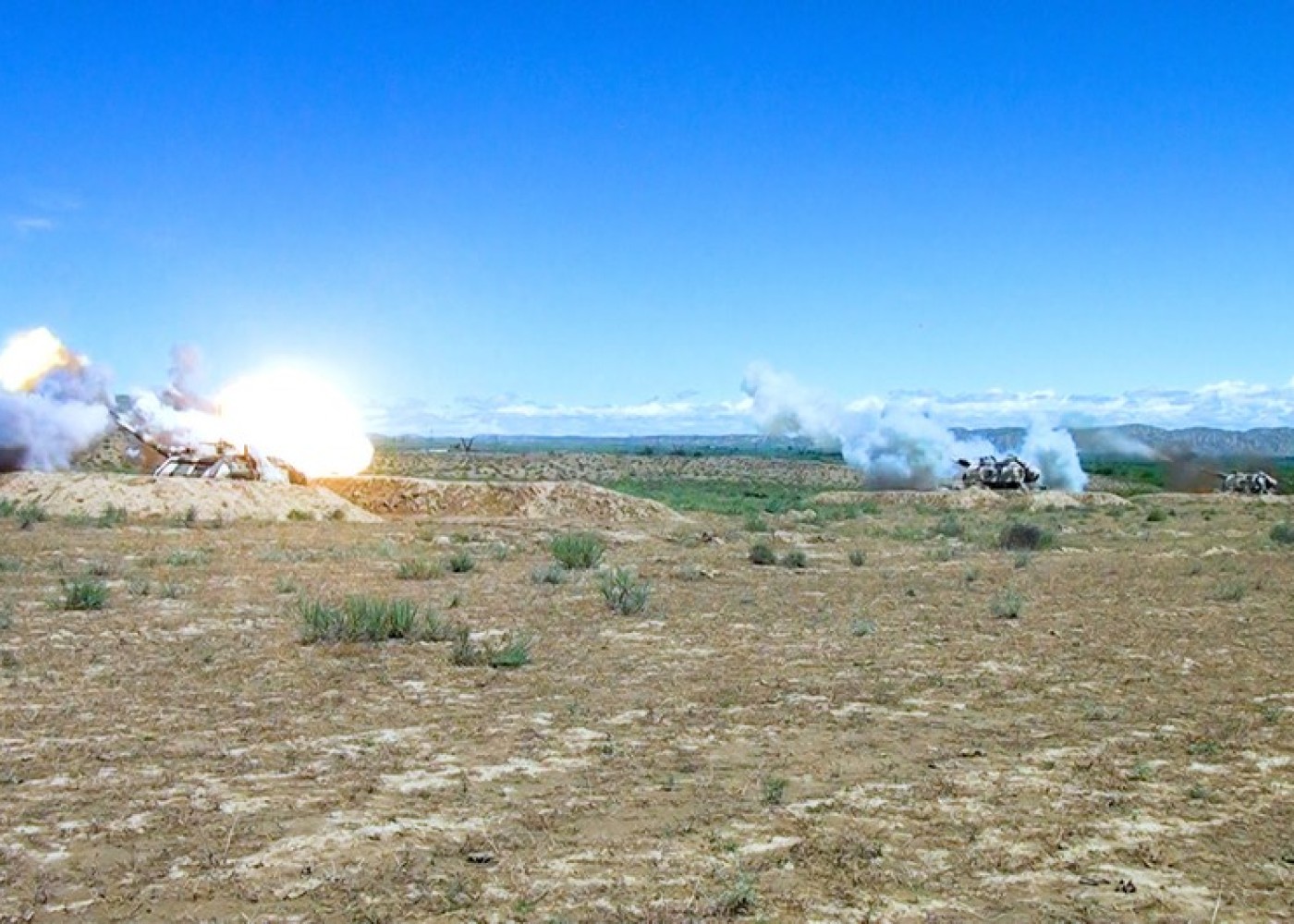 Artilleriya bölmələrinin döyüş atışlı taktiki təlimi başa çatdı- VİDEO