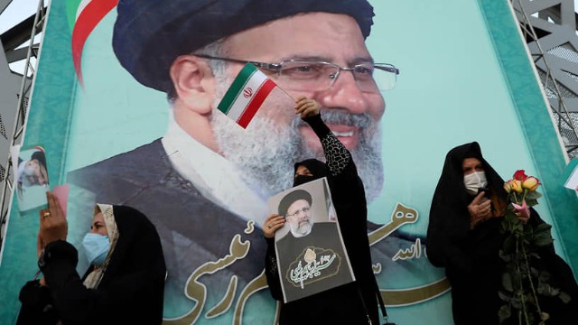 İranda matəm mərasimi keçirilir -VİDEO
